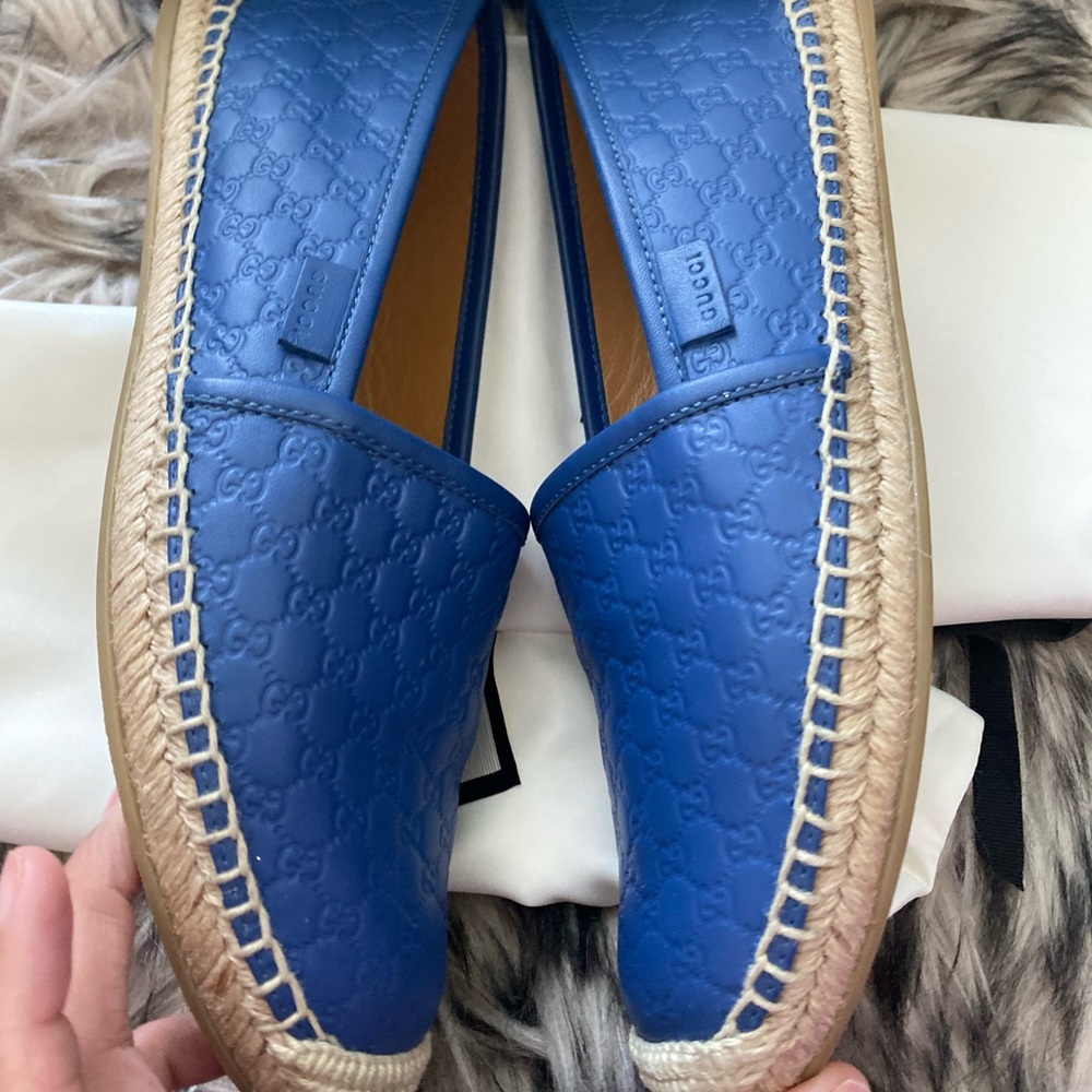 ❤️SOLD❤️ Authentic Gucci Leather Espadrilles in Blue - Picture 5 of 11